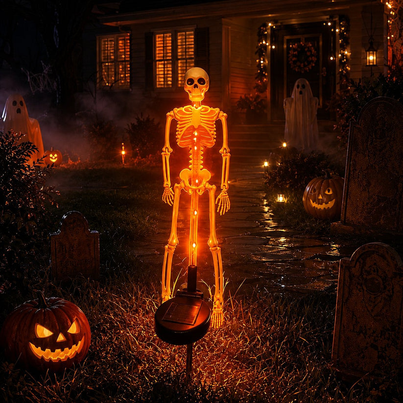 Solar Skull Garden Lights with Eerie Color-Changing Glow ๐